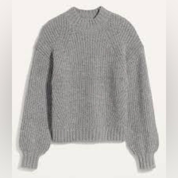 GAP Sweaters - Gap Grey Knit Sweater